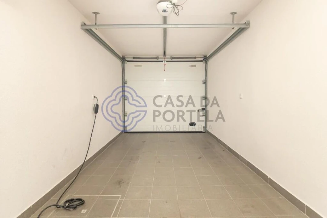 Apartamento T3 para Venda em Seixal, Arrentela e Aldeia de Paio Pires Foto 32
