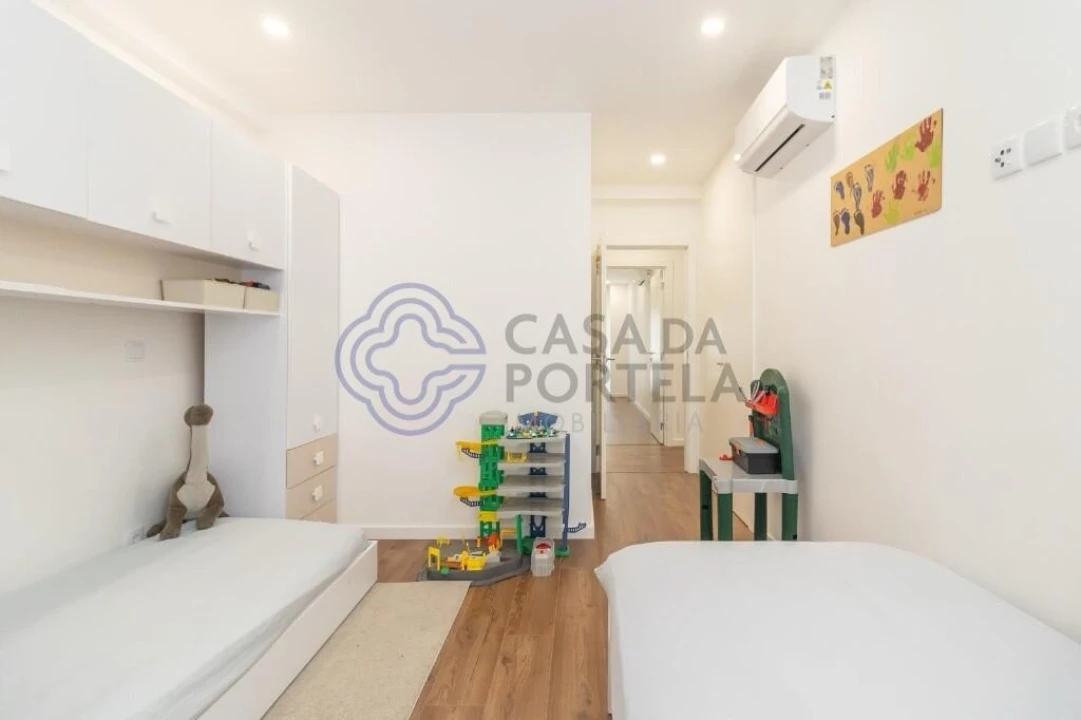 Apartamento T3 para Venda em Seixal, Arrentela e Aldeia de Paio Pires Foto 16