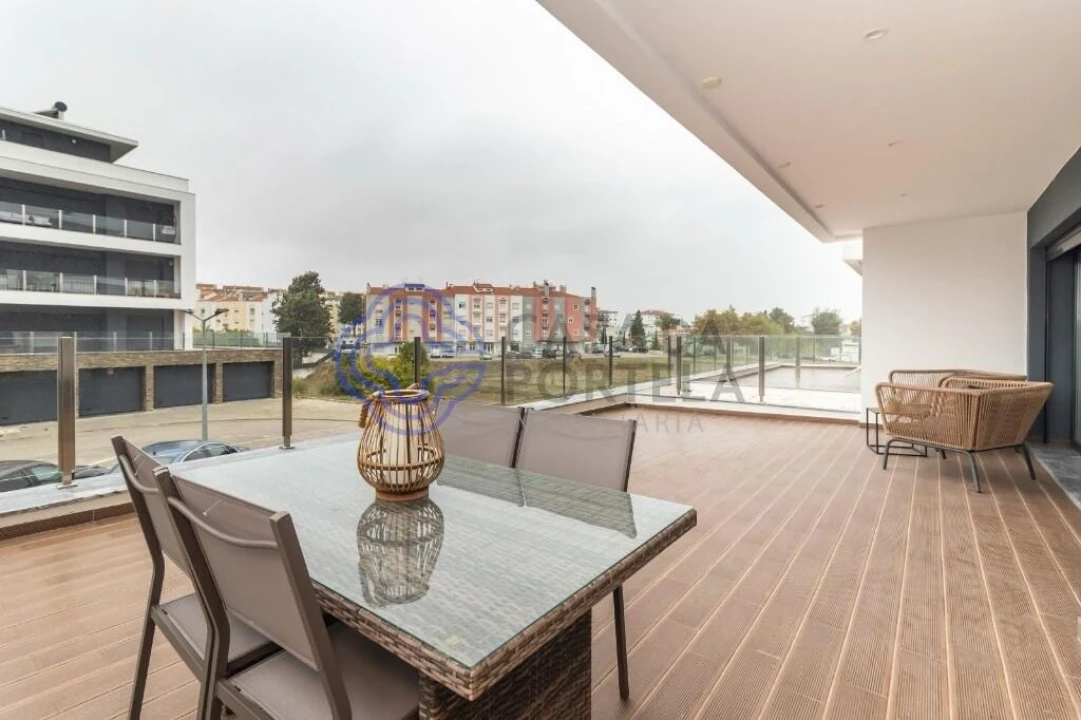 Apartamento T3 para Venda em Seixal, Arrentela e Aldeia de Paio Pires Foto 22