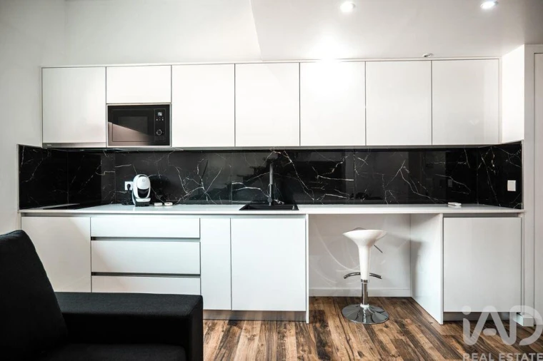 Loja para Venda em Leiria, Pousos, Barreira e Cortes Foto 25