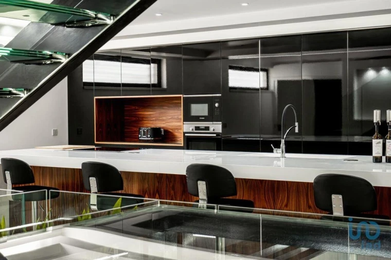 Loja para Venda em Leiria, Pousos, Barreira e Cortes Foto 9