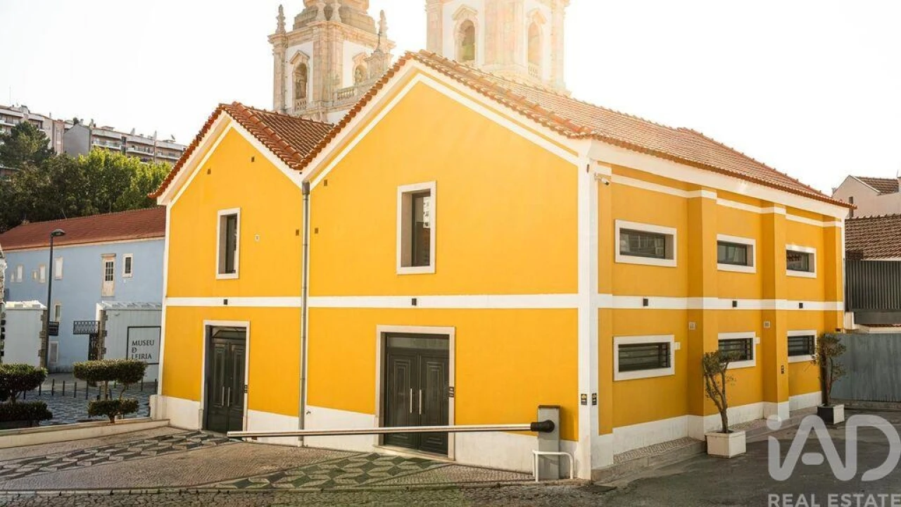 Loja para Venda em Leiria, Pousos, Barreira e Cortes Foto 2