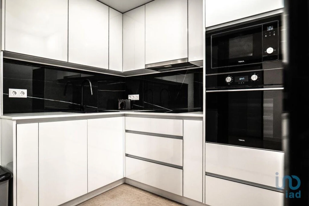 Loja para Venda em Leiria, Pousos, Barreira e Cortes Foto 15