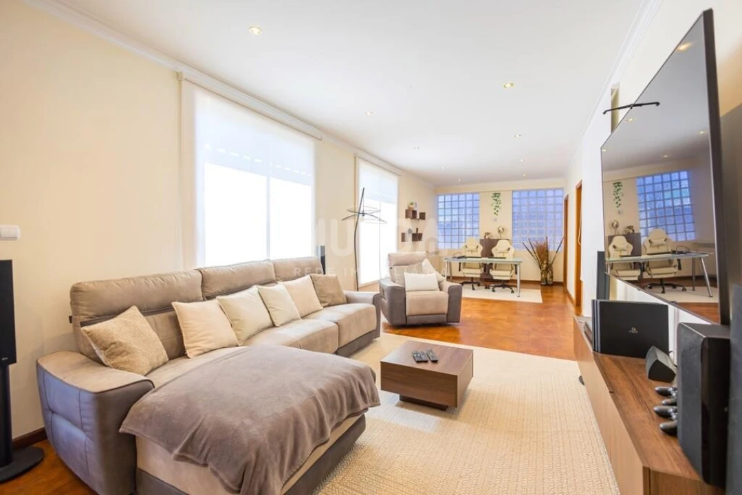 Moradia T5 para Venda em São Martinho da Gandara Foto 31