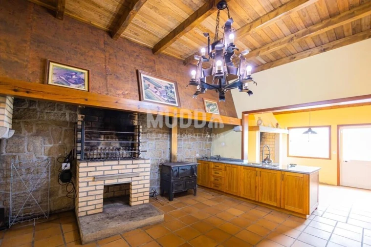 Moradia T5 para Venda em São Martinho da Gandara Foto 53