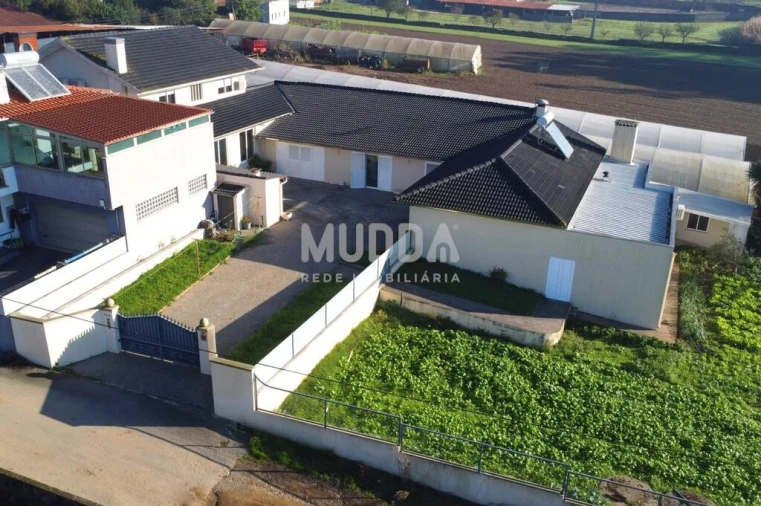 Moradia T5 para Venda em São Martinho da Gandara Foto 5