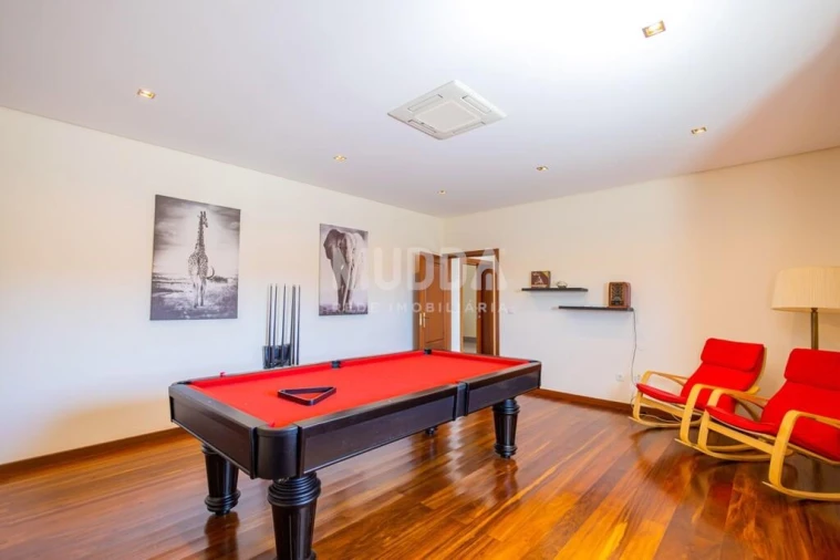 Moradia T5 para Venda em São Martinho da Gandara Foto 49