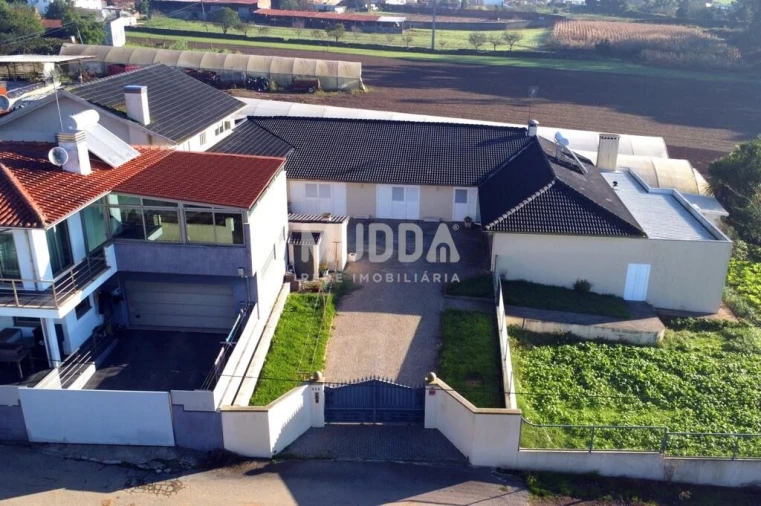 Moradia T5 para Venda em São Martinho da Gandara Foto 2