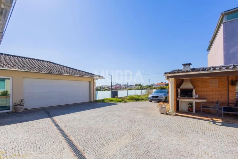 Moradia T5 para Venda em São Martinho da Gandara Foto 81