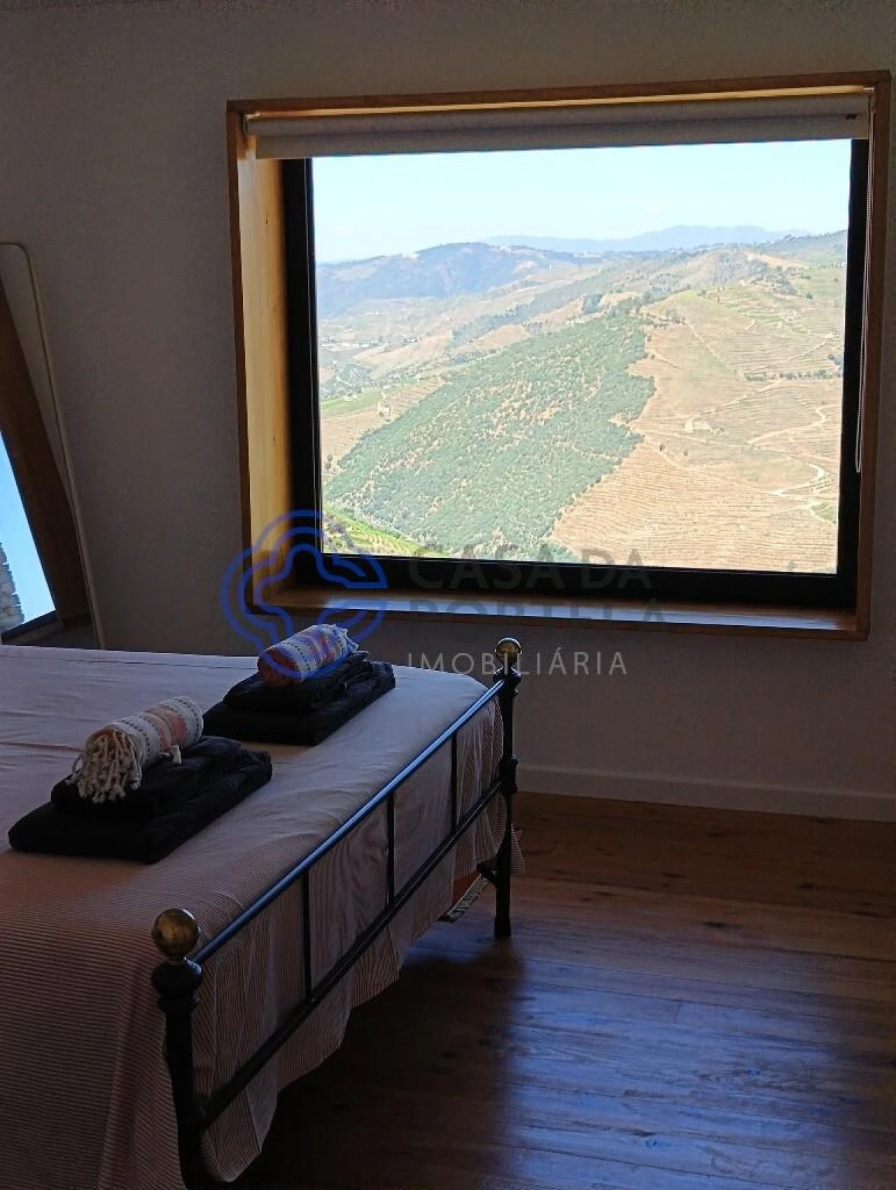 Quinta T3 para Venda em Valença do Douro Foto 14