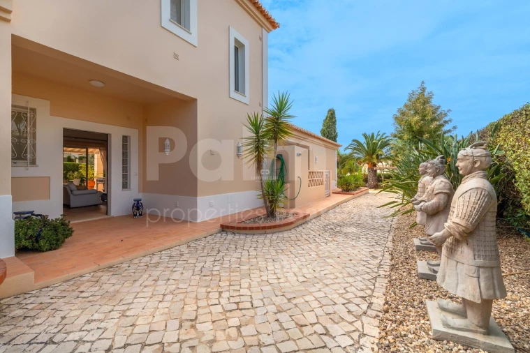 Moradia T3 para Venda em Ferragudo Foto 46