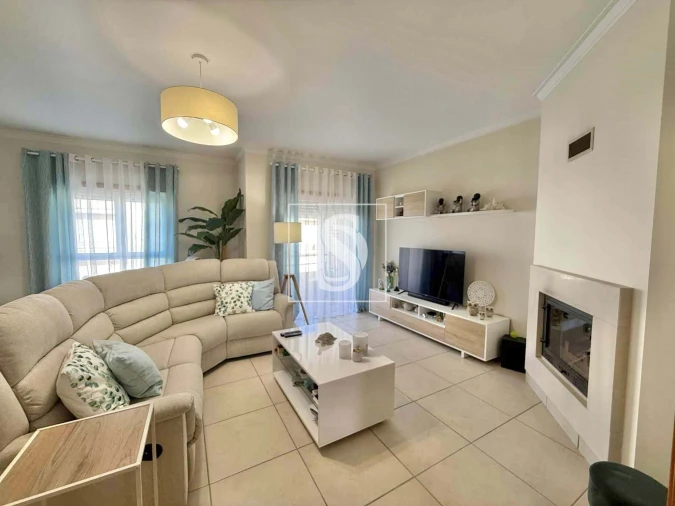 Apartamento T3 para Venda em Riachos Foto 4