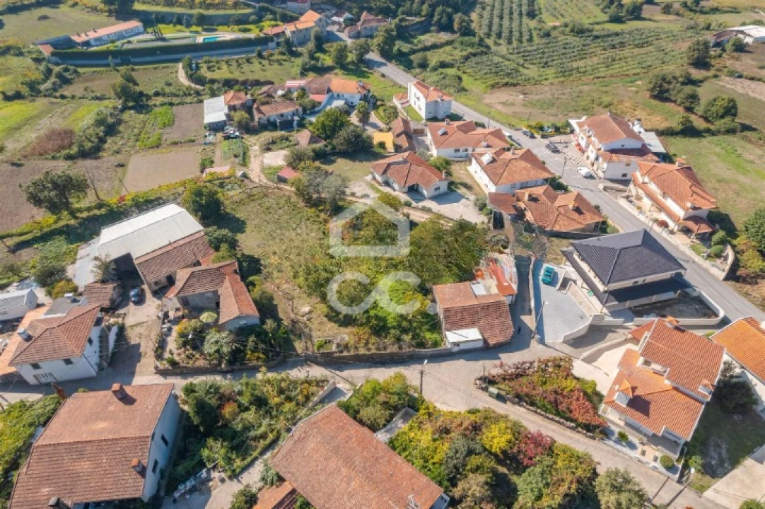 Moradia T2 para Venda em Ferreira Foto 3