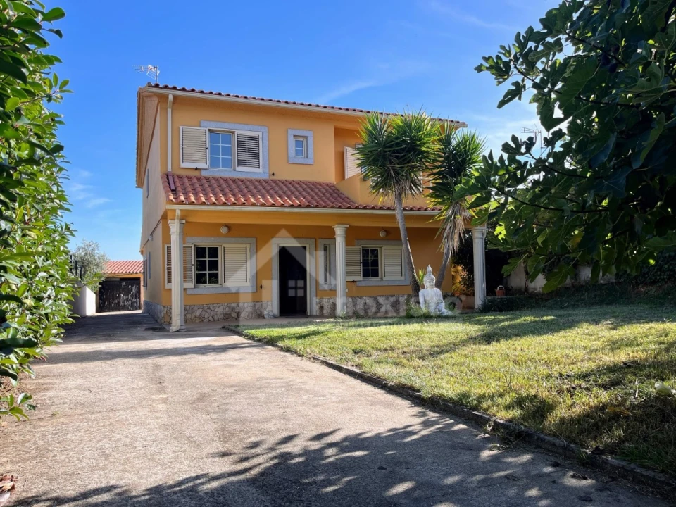 Moradia T3 para Venda em Figueiró dos Vinhos e Bairradas Foto 2