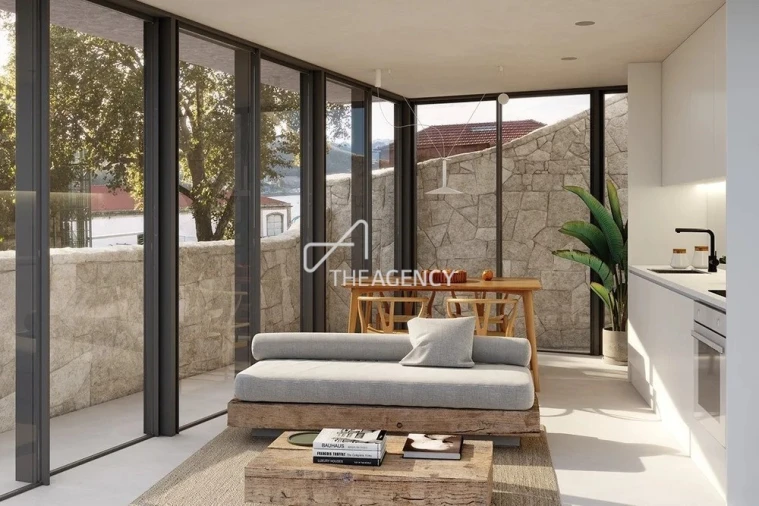 Apartamento T2 para Venda em Cedofeita, Santo Ildefonso, Sé, Miragaia, São Nicolau e Vitória Foto 1