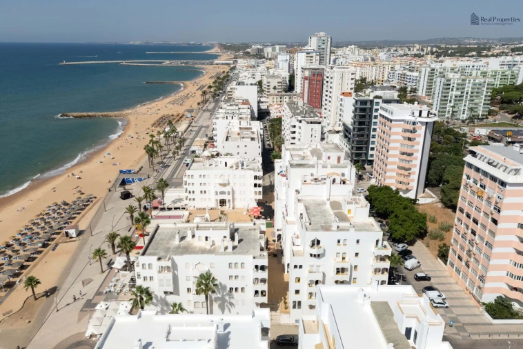 Apartamento T2 para Venda em Quarteira Foto 18