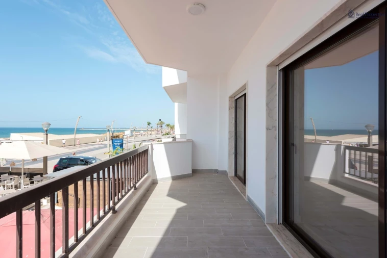 Apartamento T3 para Venda em Quarteira Foto 16