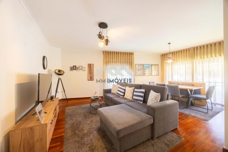 Apartamento T1 para Venda em Santa Marinha Foto 20