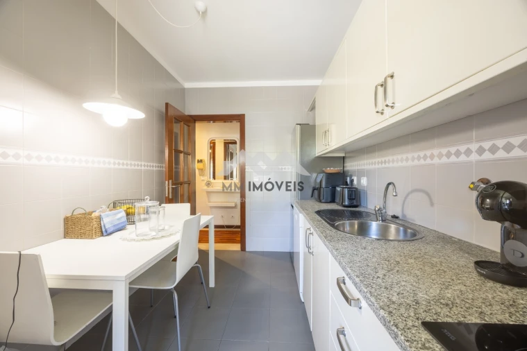 Apartamento T1 para Venda em Santa Marinha Foto 27