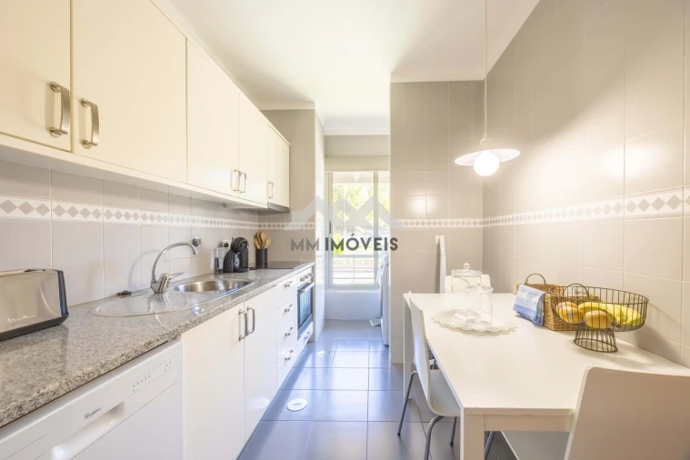 Apartamento T1 para Venda em Santa Marinha Foto 15