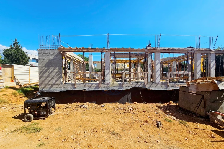 Moradia T4 para Venda em Alvor Foto 16