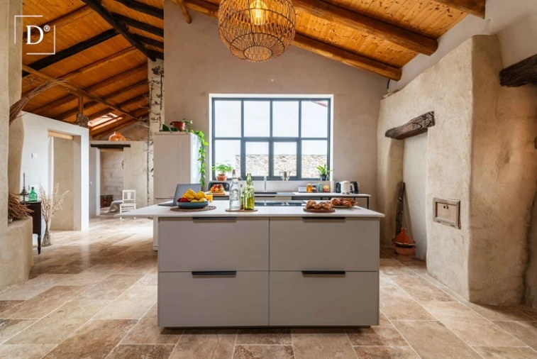 Moradia T1 para Venda em Monchique Foto 1