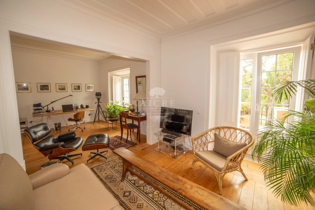 Moradia T5 para Venda em Santo Estêvão Foto 32