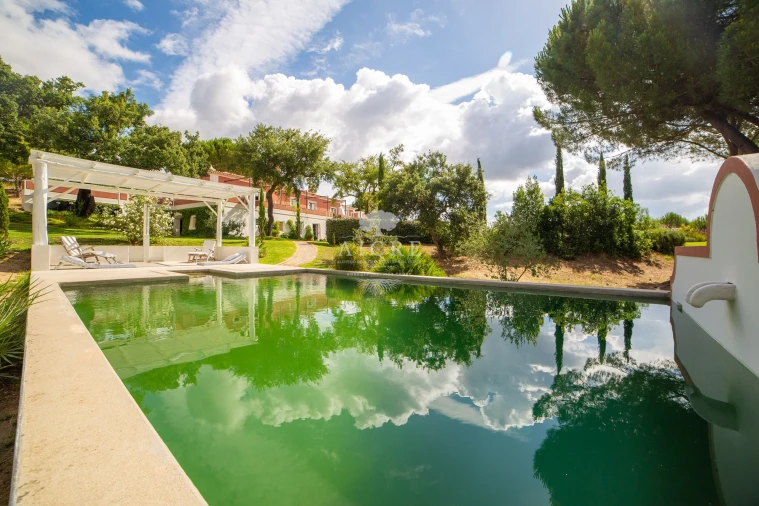 Moradia T5 para Venda em Santo Estêvão Foto 6