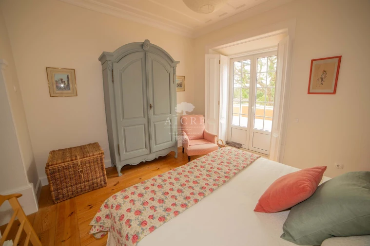 Moradia T5 para Venda em Santo Estêvão Foto 35