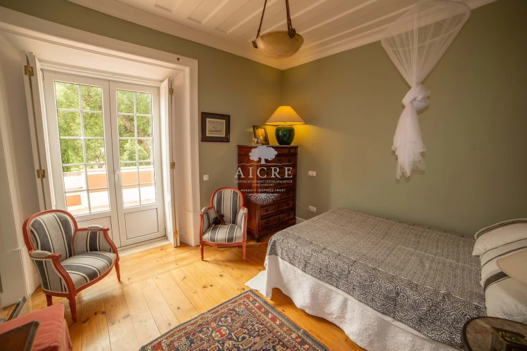 Moradia T5 para Venda em Santo Estêvão Foto 43