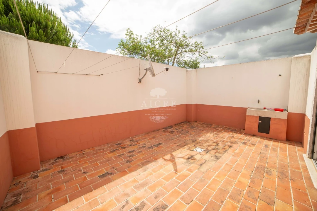 Moradia T5 para Venda em Santo Estêvão Foto 57