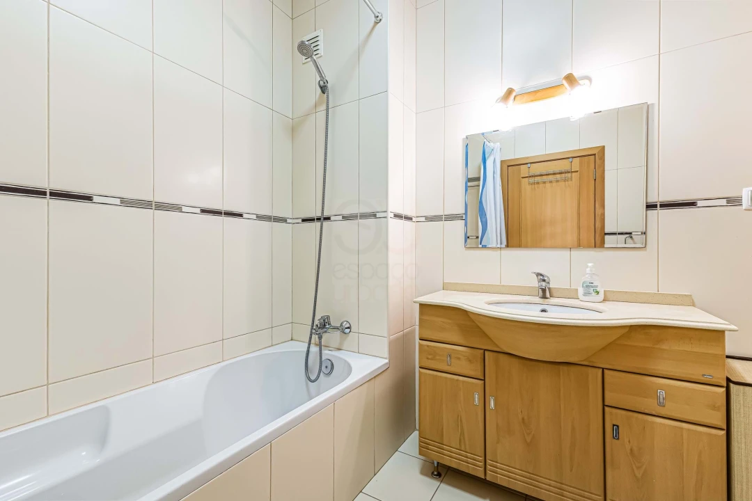 Apartamento T1 para Venda em Armação de Pera Foto 14