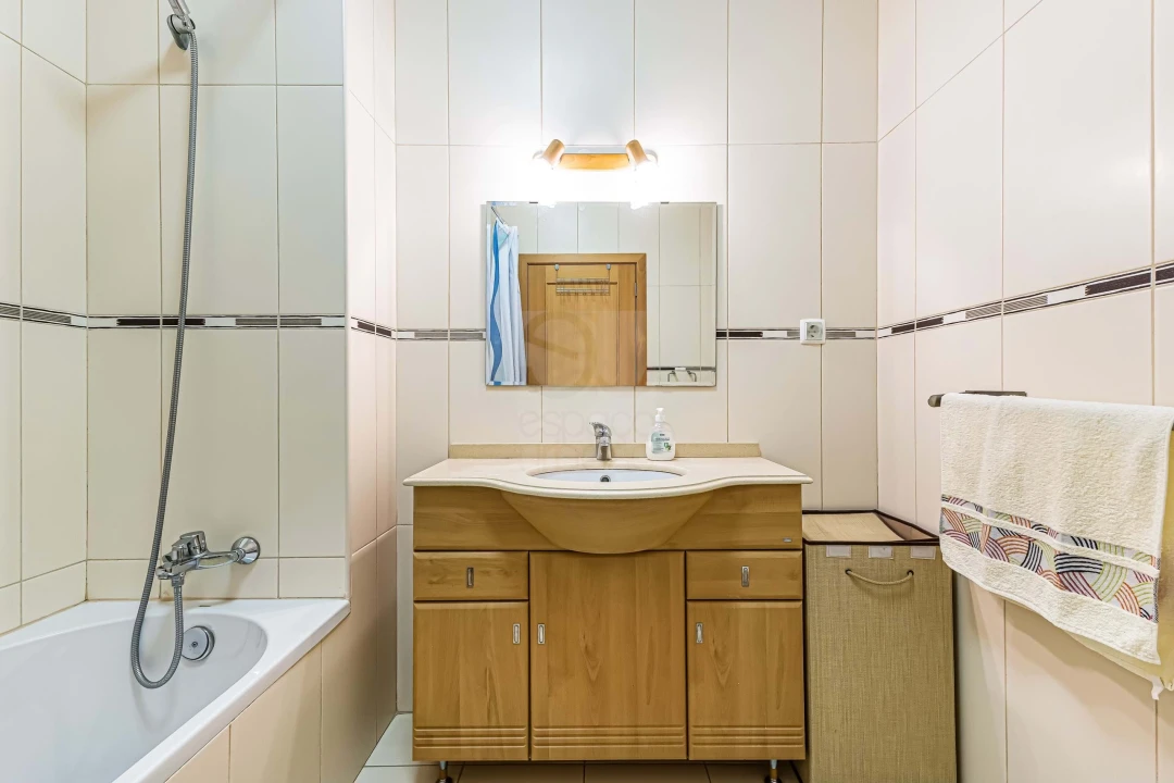 Apartamento T1 para Venda em Armação de Pera Foto 13