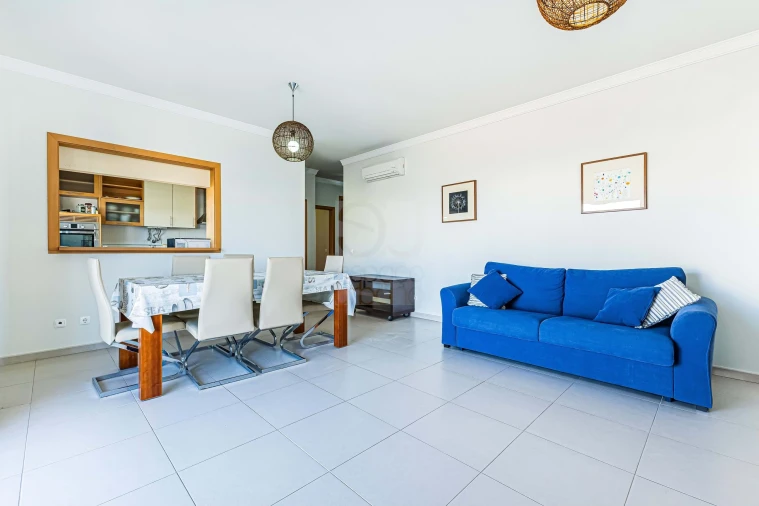 Apartamento T1 para Venda em Armação de Pera Foto 3