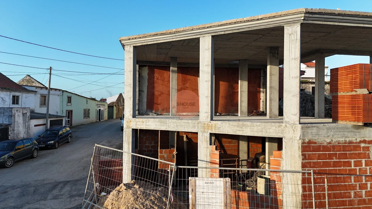 Apartamento T1 para Venda em Atouguia da Baleia Foto 13