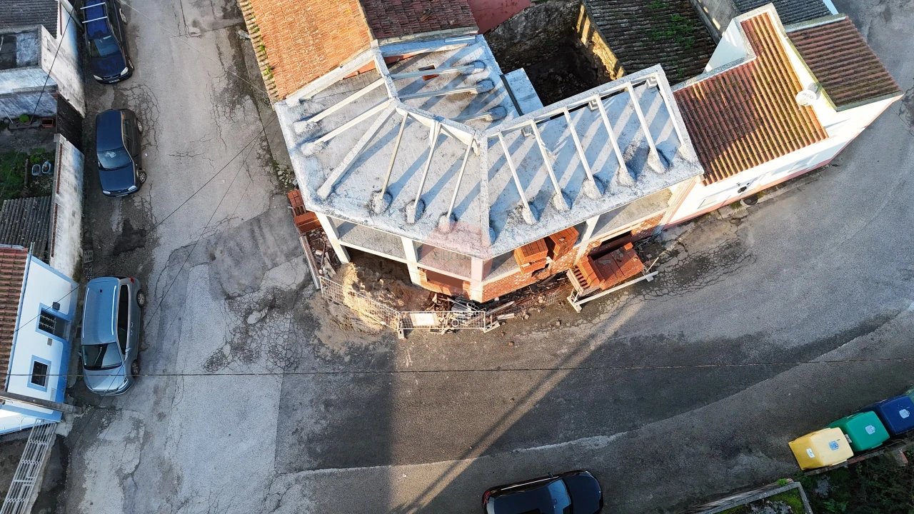 Apartamento T1 para Venda em Atouguia da Baleia Foto 16
