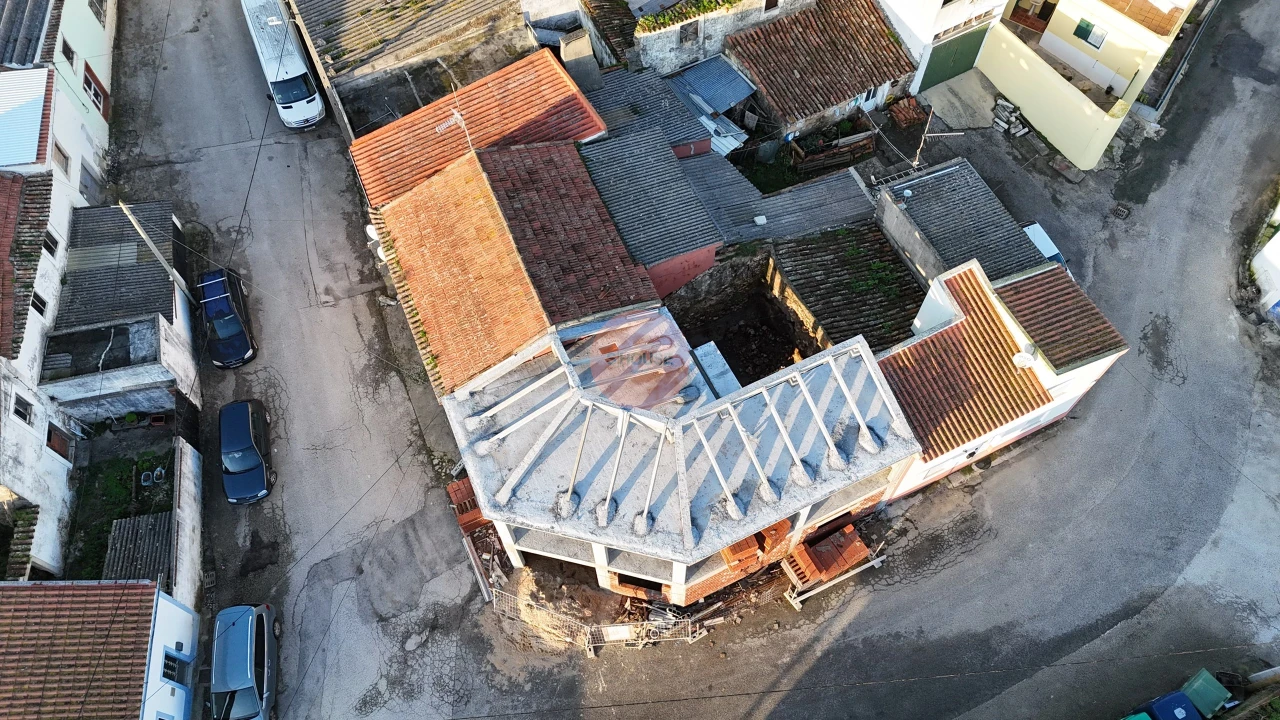 Apartamento T1 para Venda em Atouguia da Baleia Foto 1