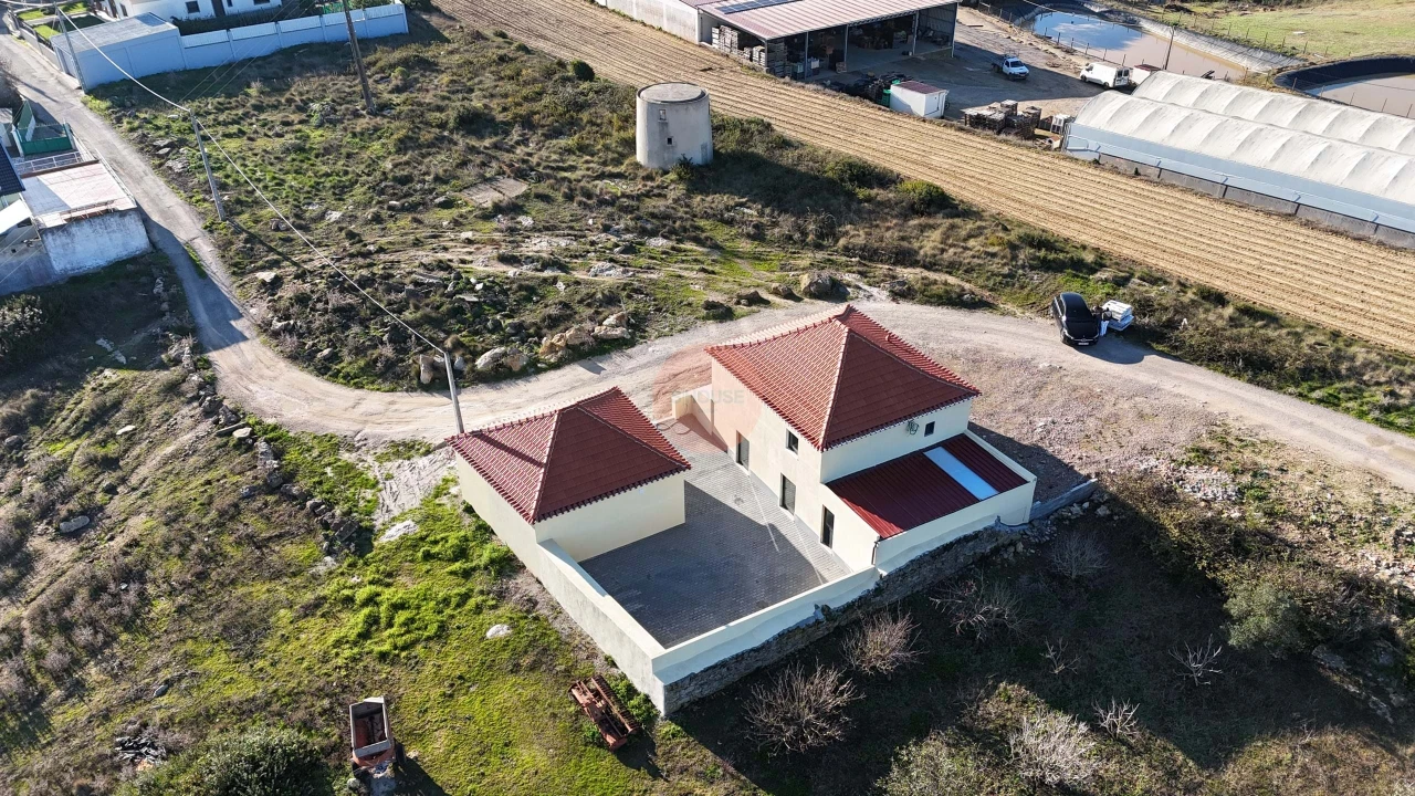 Moradia para Venda em São Bartolomeu dos Galegos e Moledo Foto 5