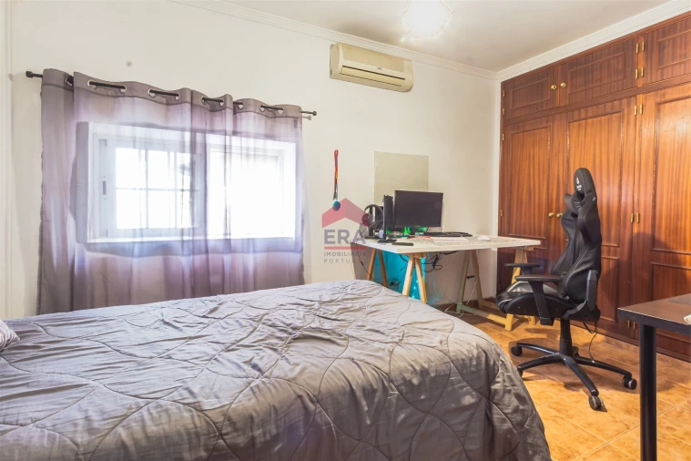 Moradia T7 para Venda em Luz de Tavira e Santo Estêvão Foto 23