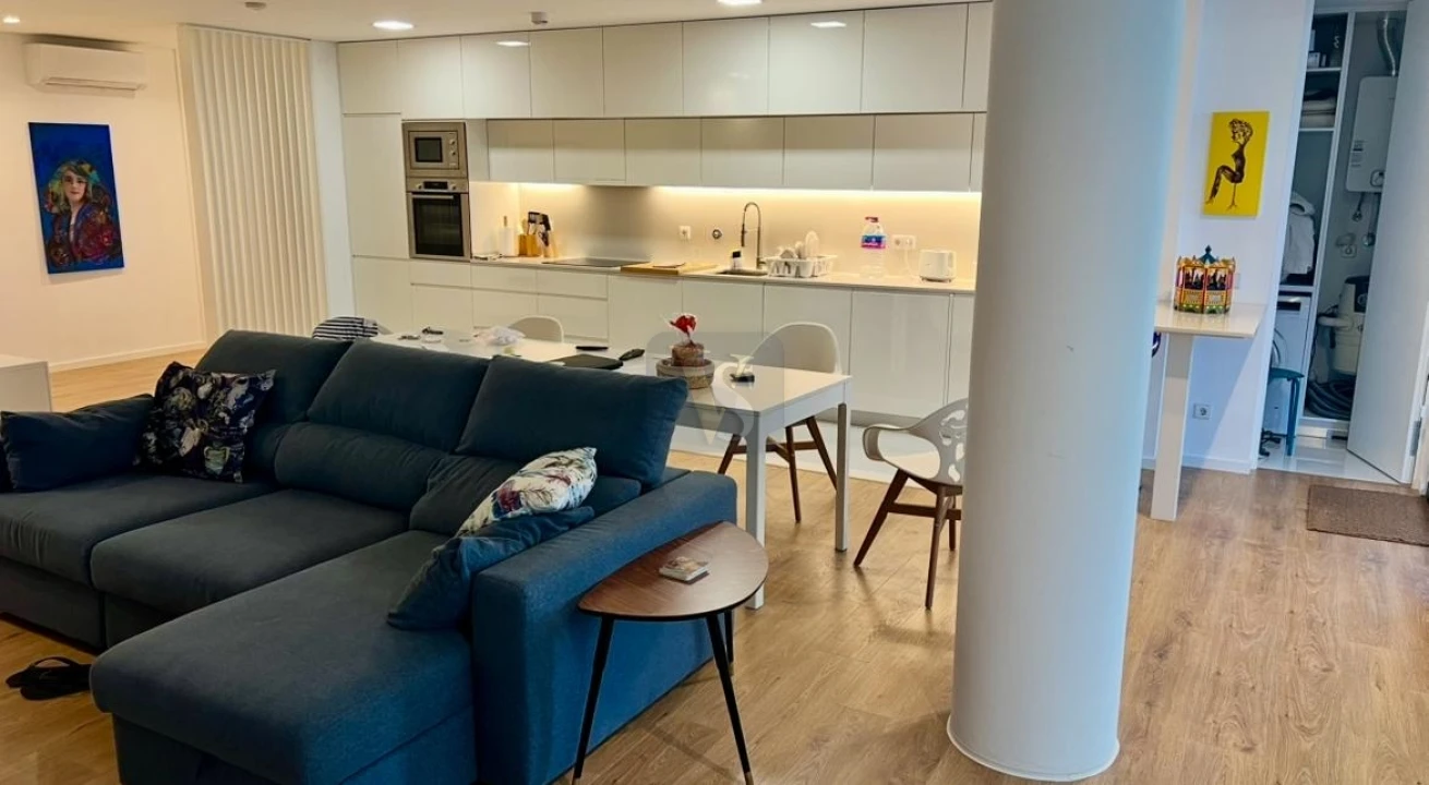 Apartamento T4 para Venda em Olhão Foto 23