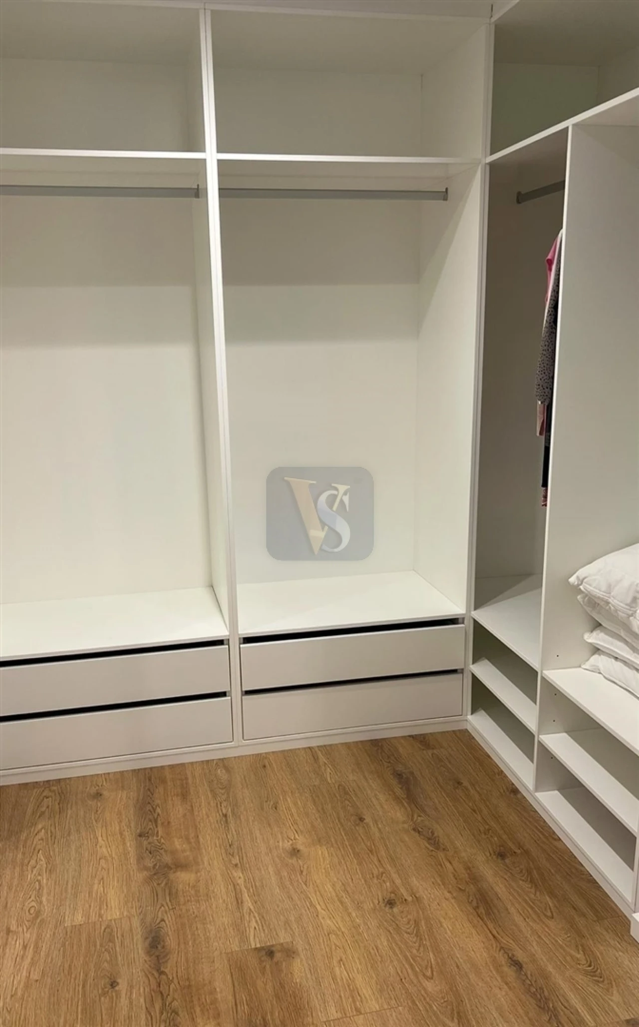 Apartamento T4 para Venda em Olhão Foto 17