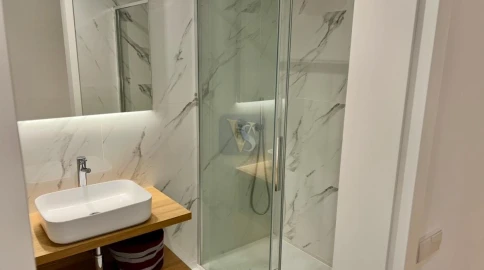 Apartamento T4 para Venda em Olhão