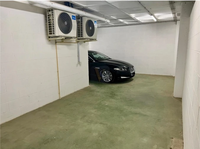 Apartamento T4 para Venda em Olhão Foto 30