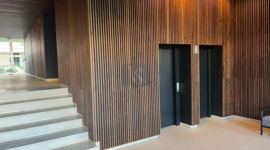 Apartamento T4 para Venda em Olhão Foto 5