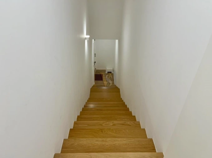 Apartamento T4 para Venda em Olhão Foto 28