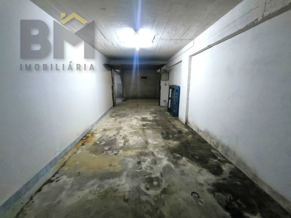 Garagem para Venda em Castelo Branco Foto 3