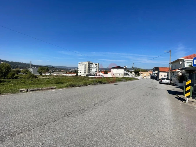 Terreno para Venda em Gondar Foto 2