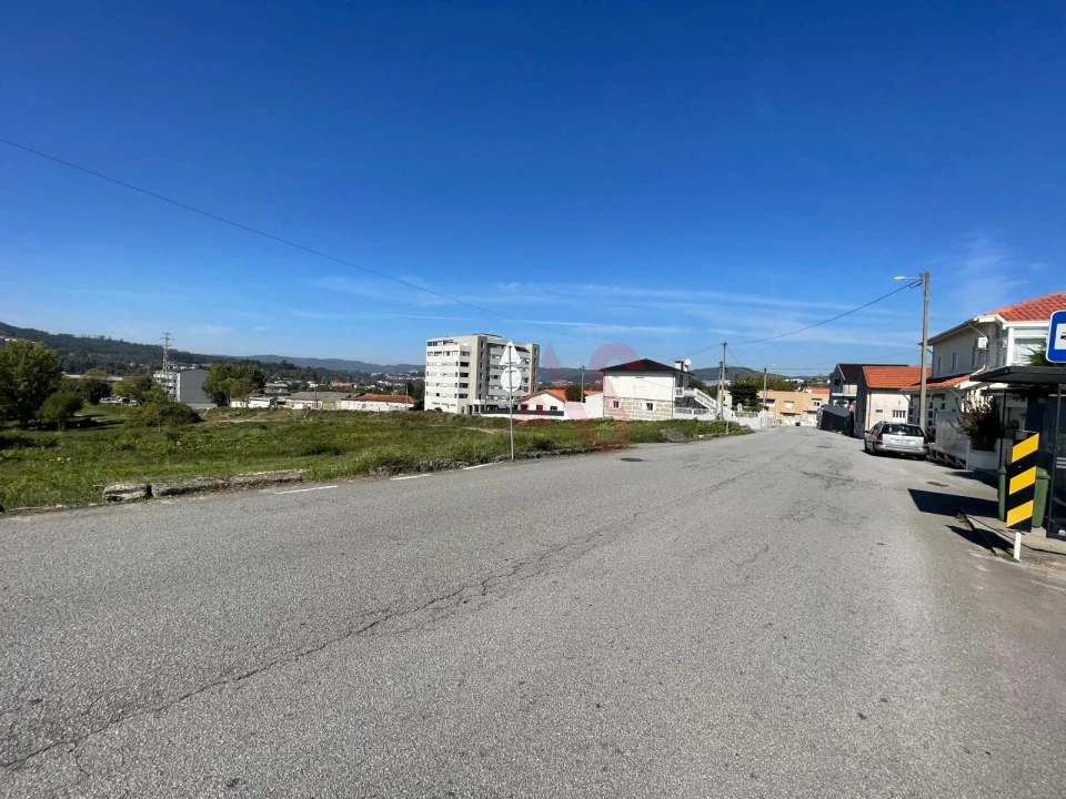 Terreno para Venda em Gondar Foto 2