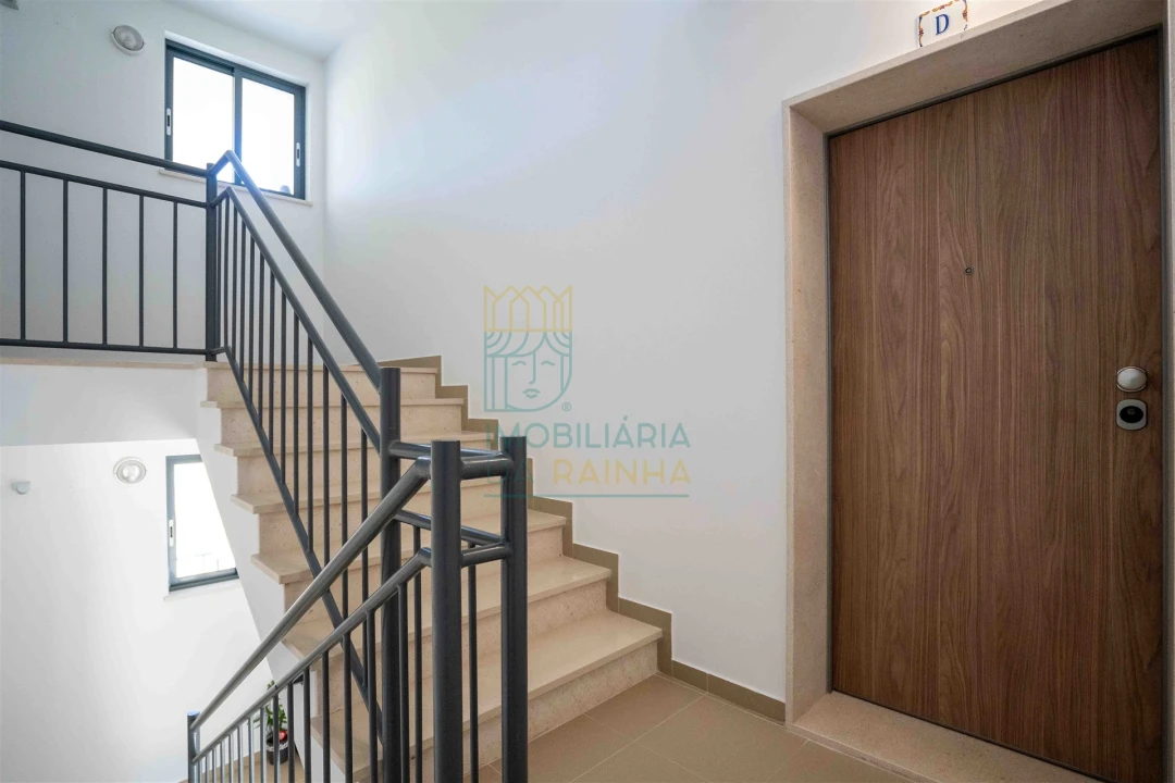 Apartamento T3 para Venda em Tornada e Salir do Porto Foto 22