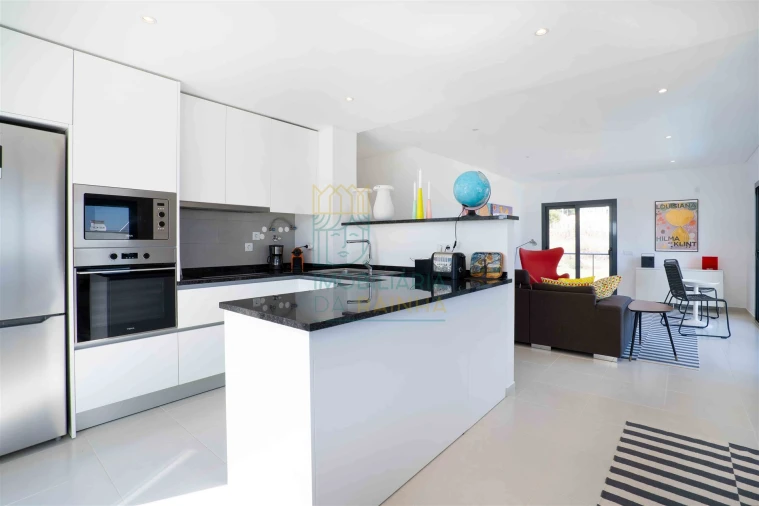 Apartamento T3 para Venda em Tornada e Salir do Porto Foto 6